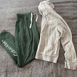 Nike Jacket | Size Medium